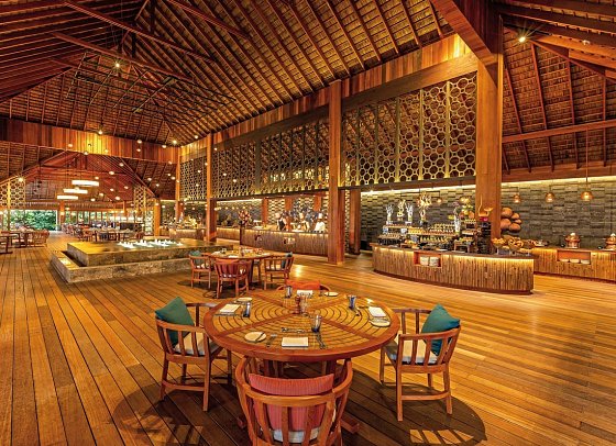Hurawalhi Island Resort