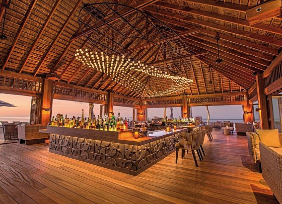 Hurawalhi Island Resort