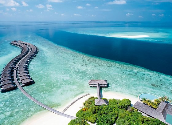 Hurawalhi Island Resort