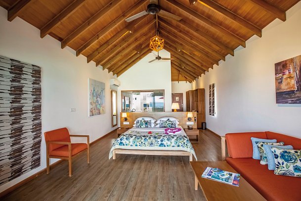 Reethi Faru Resort - Wohnbeispiel Water Villa (Zimmercodierung VX1)