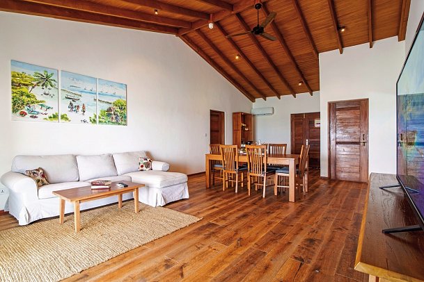 Reethi Faru Resort - Wohnbeispiel Water Villa Suite with Jacuzzi (Zimmercodierungen WX2 & WX7)