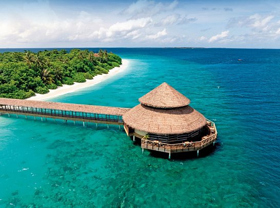 Reethi Faru Resort