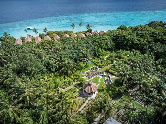 Reethi Faru Resort