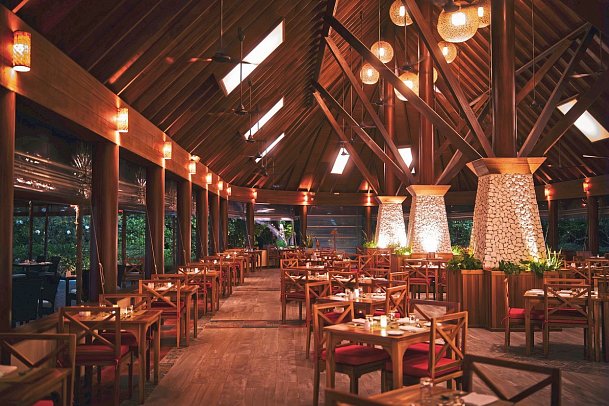 Reethi Faru Resort