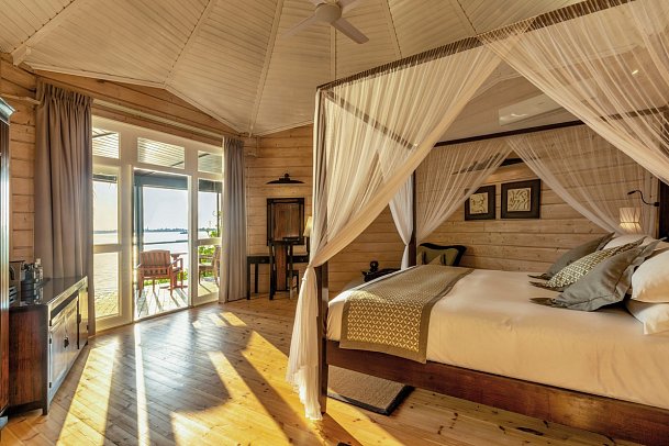 Komandoo Island Resort & Spa - Wohnbeispiel Jacuzzi Beach Villa (Zimmercodierungen VB2, VB8, UD2 & VD2)