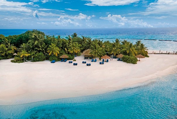 Komandoo Island Resort & Spa