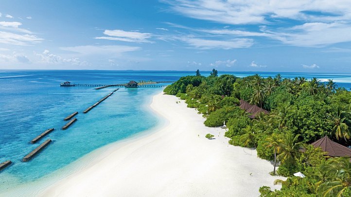 Komandoo Island Resort & Spa