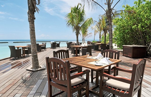 Komandoo Island Resort & Spa