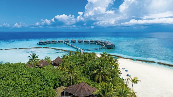 Komandoo Island Resort & Spa