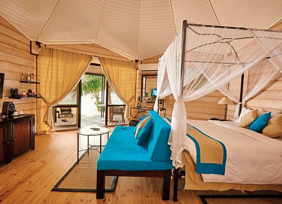 Kuredu Island Resort & Spa - Wohnbeispiel Sangu Jacuzzi Beach Villa (Zimmercodierung VS1)