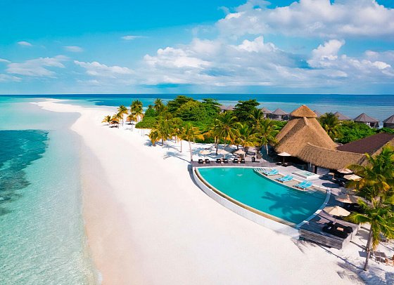 Kuredu Island Resort & Spa