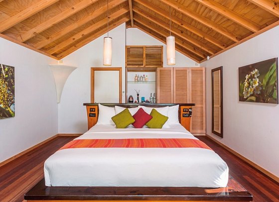 Kuredu Island Resort & Spa - Wohnbeispiel O Beach Villa (Zimmercodierung VO1)