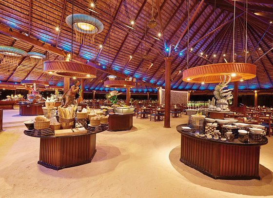 Kuredu Island Resort & Spa