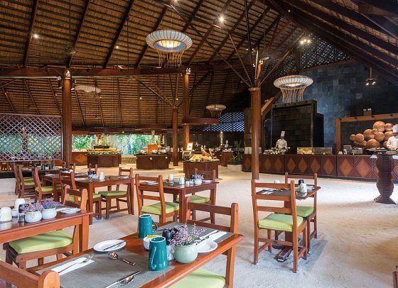 Kuredu Island Resort & Spa
