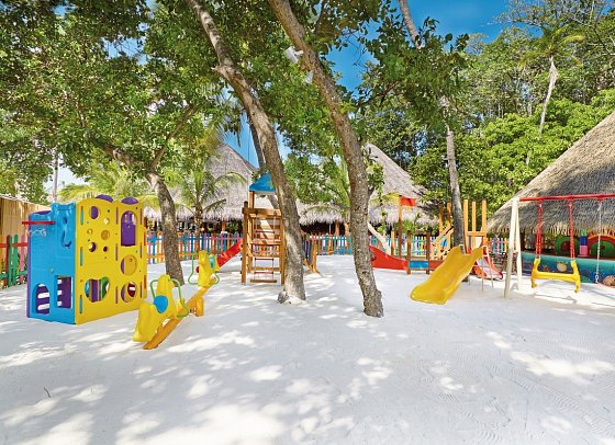 Kuredu Island Resort & Spa