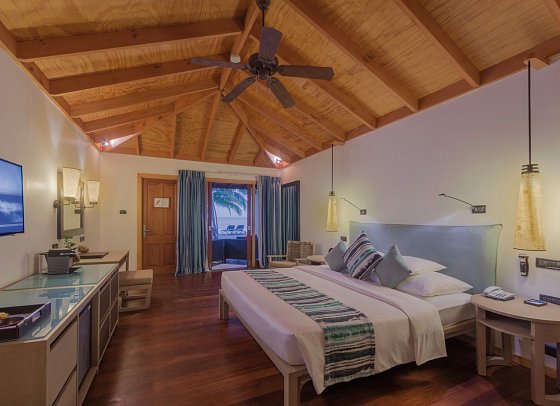 Vilamendhoo Island Resort & Spa - Wohnbeispiel Jacuzzi Beach Villa (Zimmercodierung VB3)