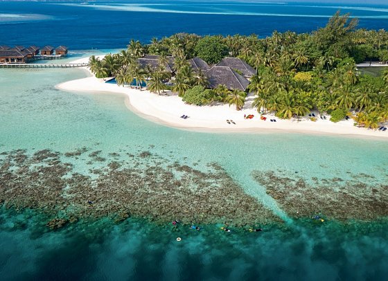 Vilamendhoo Island Resort & Spa