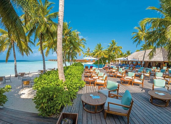 Vilamendhoo Island Resort & Spa