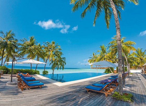 Vilamendhoo Island Resort & Spa