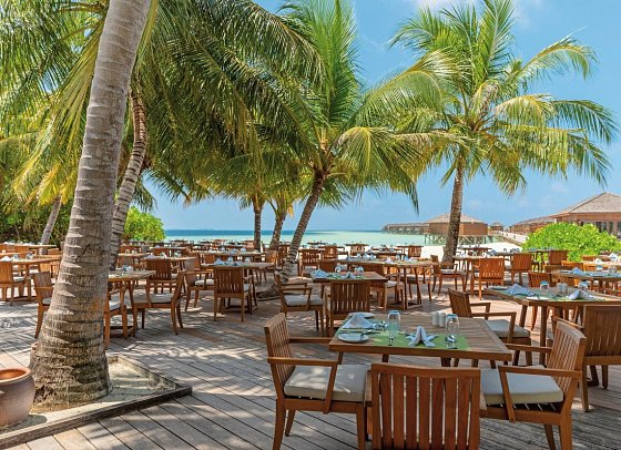 Vilamendhoo Island Resort & Spa