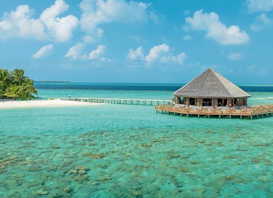 Vilamendhoo Island Resort & Spa