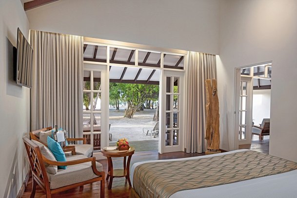ADAARAN Select Meedhupparu - Wohnbeispiel Deluxe Family Beach Villa (Zimmercodierung FB2)