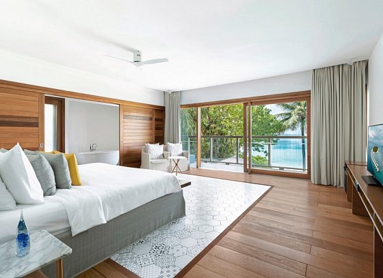 Amilla Maldives - Lagoon Water Pool Villa