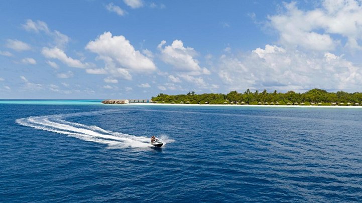 NH Collection Maldives Reethi Resort