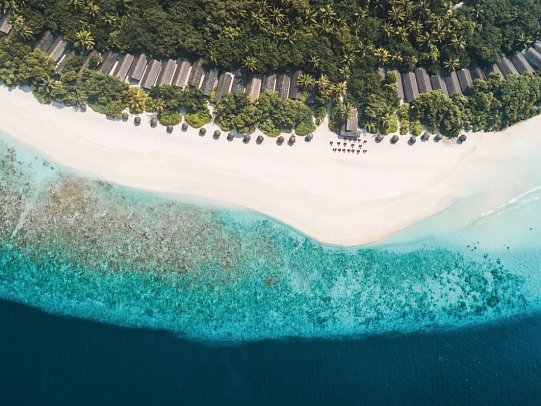 NH Collection Maldives Reethi Resort