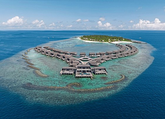 The St. Regis Maldives Vommuli Resort