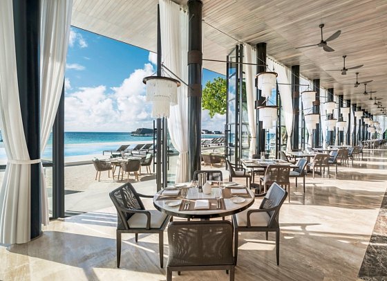 The St. Regis Maldives Vommuli Resort