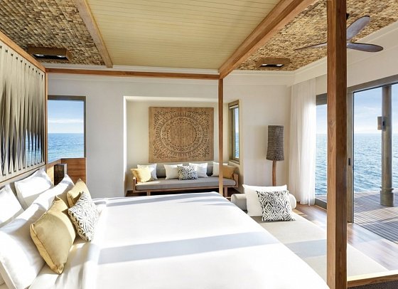 Vakkaru Maldives - Four Bedroom Over Water Pool Villa