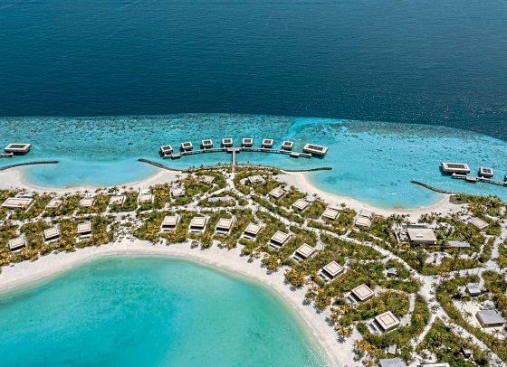 Patina Maldives, Fari Islands