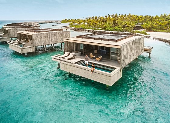 Patina Maldives, Fari Islands