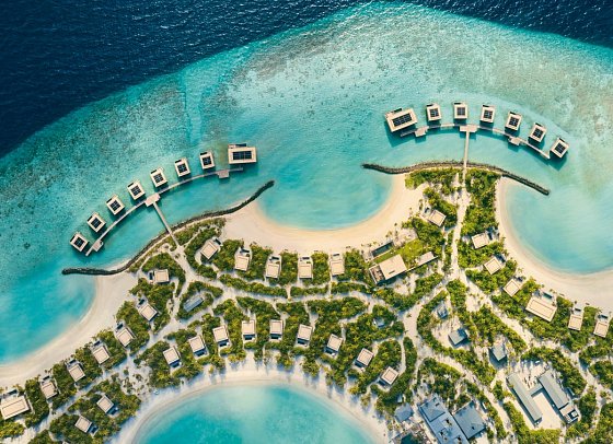 Patina Maldives, Fari Islands