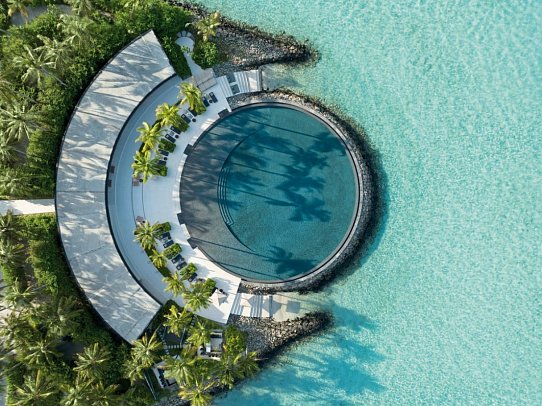 The Ritz-Carlton Maldives, Fari Islands