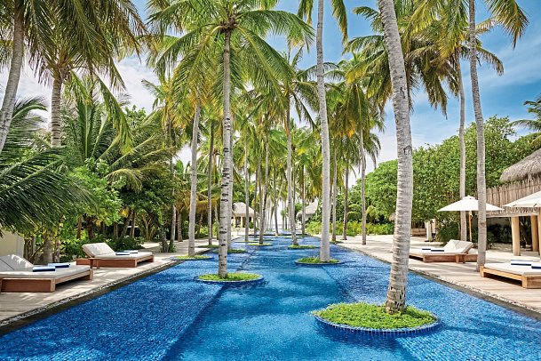 Sirru Fen Fushi, Private Lagoon Resort