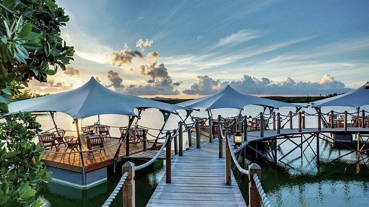 Constance Prince Maurice Villas - Le Barachois Restaurant