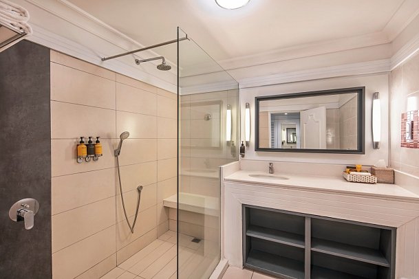 Ambre Mauritius - Badezimmer Deluxe/Superior Seafacing (Zimmercodierungen UDC, UD8, UH2, USC, UM8 & UHC)