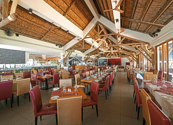 Pearle Beach Resort & Spa