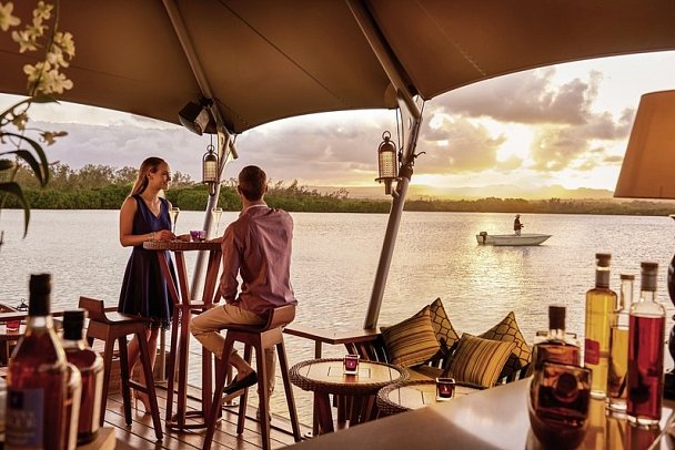 Constance Prince Maurice - Floating Bar