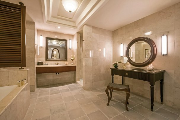 The Residence Mauritius - Badezimmer Colonial Oceanfront Suite (Zimmercodierungen WBO & WC3)