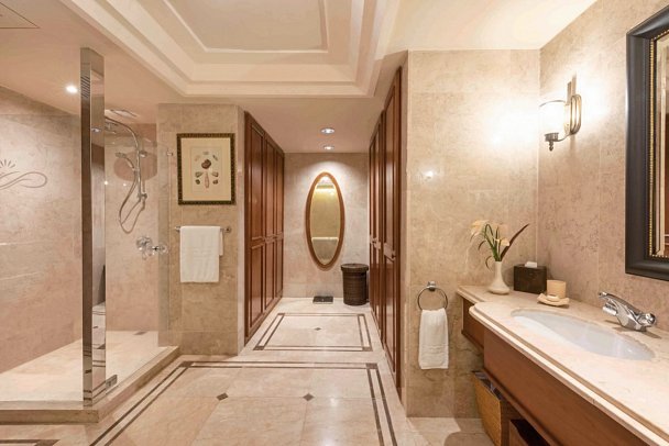 The Residence Mauritius - Badezimmer Colonial Gardenview Senior Suite (Zimmercodierungen WBG & WC1)