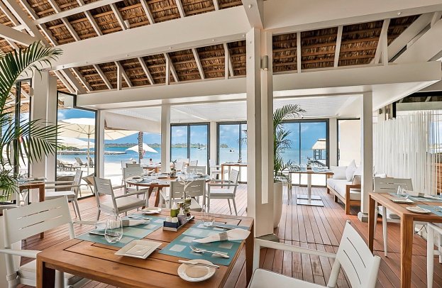 The Bay Club at Anahita