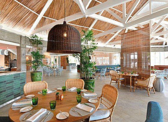 Veranda Grand Baie Hotel & Spa