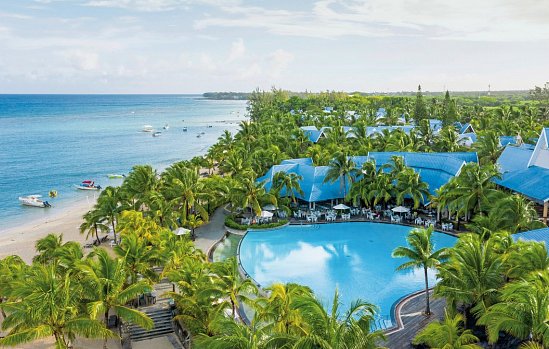 Victoria Beachcomber Resort & Spa