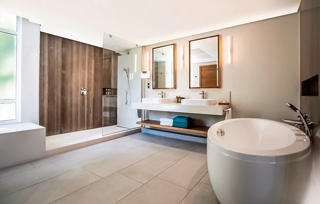 Paradis Beachcomber Golf Resort & Spa - BadezimmerParadis Beachfront (Zimmercodierungen UB2, UC2 & UH3)