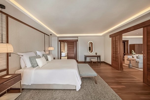 Paradis Beachcomber Golf Resort & Spa - Wohnbeispiel Senior Suite Beachfront (Zimmercodierungen WBM, WC1 & WHO)