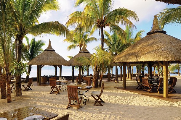 Paradis Beachcomber Golf Resort & Spa