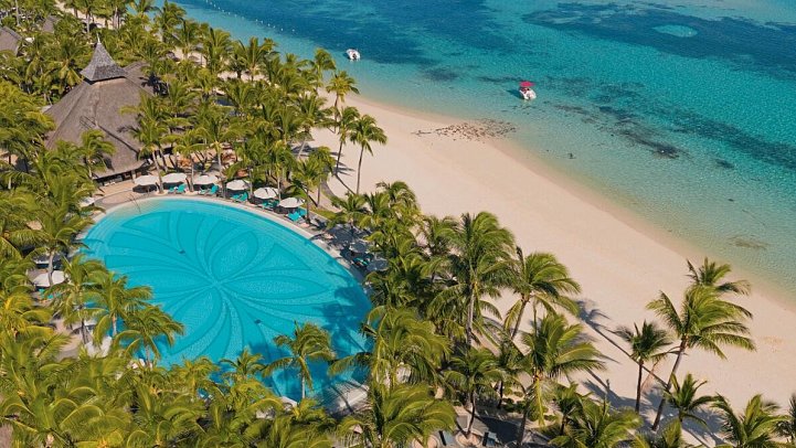 Paradis Beachcomber Golf Resort & Spa